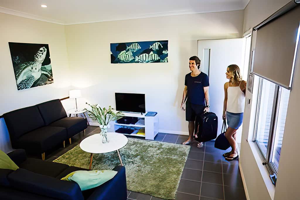 one-bedroom-apartment-exmouth-01